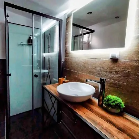 Hegyi Kuckó - Forest Hideaway With Jacuzzi Apartment